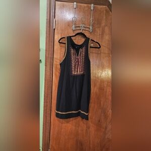 Sanctuary Black Embroidered Sleeveless Tunic Mini Dress